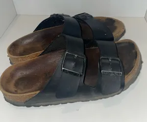 Birkenstock Arizona Black Two-Strap Women's Sandals Slides Size 39 / 8-8.5 thumbnail 1