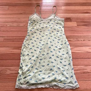 Wild Fable Floral Lace Cami Babydoll Slip Dress Medium Green Floral Coquette Cottagecore thumbnail 9