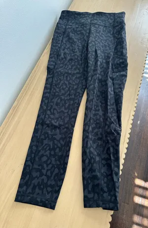 Lululemon Invigorate High-Rise Crop 23" Formation Camo Deep Coal Multi 4 thumbnail 1