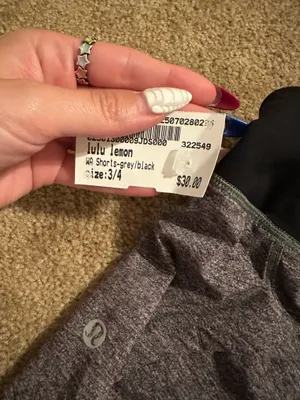 Lululemon Shorts thumbnail 4