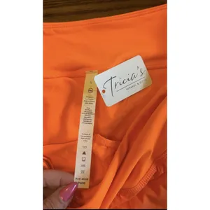 New‎ Boutique Women High Waist Running Shorts Large Orange Pocket Gym Active thumbnail 4