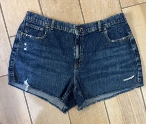 NWT Aerie Indigo Distressed Jean Shorts / J116 thumbnail 1