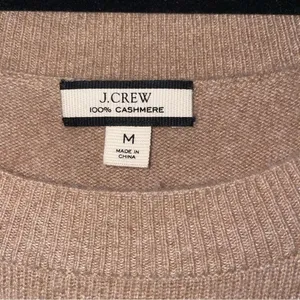 J Crew Size M Tan Cashmere Sweater Crew Minimalist Contemporary Capsule thumbnail 4