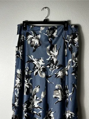 NWT Nordstrom Rack Blue Grey Abstract Floral Satin Maxi Skirt Size L thumbnail 7