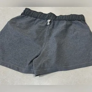 Lululemon On The Fly Shorts 2.5" In Gray Size 6 thumbnail 9