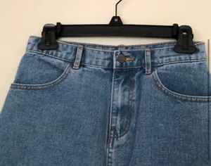 Brandy Melville John Galt Denim Jean Mini Skirt Dark Blue Size Medium thumbnail 3