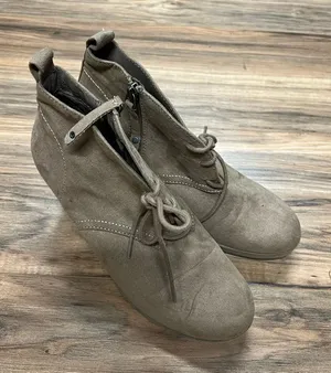 Dolce‎ vita wedge boots 7.5 thumbnail 1