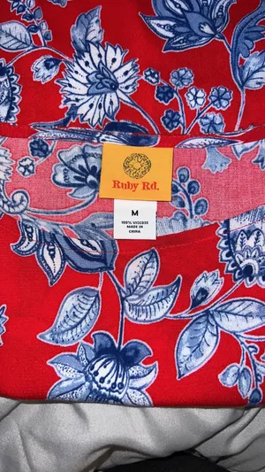 Woman’s Blouse thumbnail 3