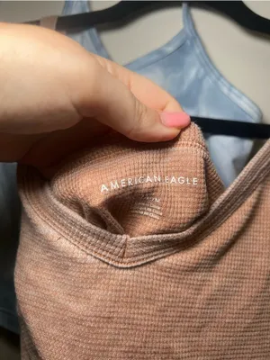 BUNDLE OF 2- Aerie Sports Bra & Tank Top thumbnail 2
