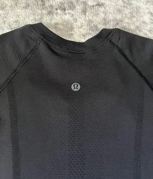 Lululemon Swiftly Tech Short Sleeve thumbnail 4