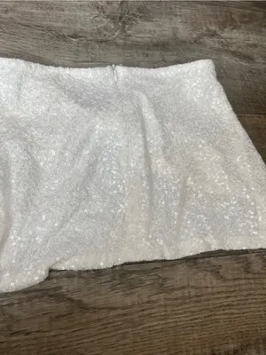 Edikted strapless sequin bow front crop top thumbnail 8
