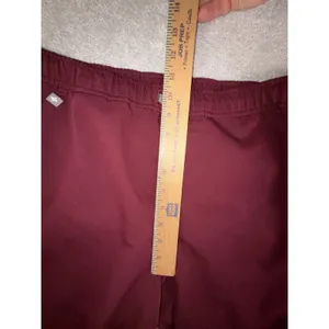 figs scrub set Mens tansen jogger pants (L Short) / leon top (L) Burgundy thumbnail 11
