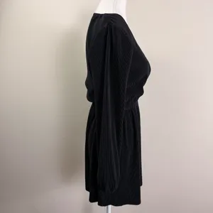Abercrombie Black Plisse Mini Dress Long Sleeve Elastic Waist Pleated Small thumbnail 2