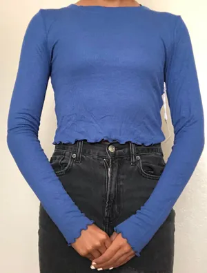 Forever 21 NWT Blue Lettuce Edge Crop Top thumbnail 1