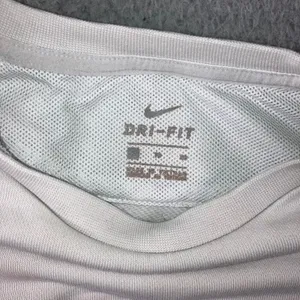 Nike Dri-FIT Big Swoosh Sweatshirt XL Neutral Sporty Colorblock Brown Gray White thumbnail 15