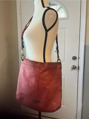 Fossil Red Pink Distressed Leather Crossbody Messenger Bag Large Boho thumbnail 2