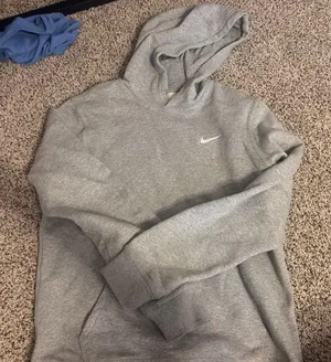 Grey Nike Hoodie thumbnail 1
