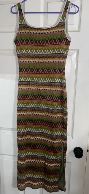 Fashion Size S Multi-Color Chevron Knit Maxi Dress thumbnail 1