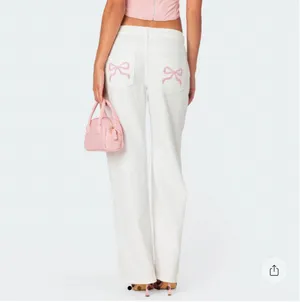 Edikted bow pocket low rise baggy jeans thumbnail 2