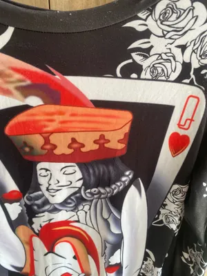 Size Large Queen of hearts dress thumbnail 3