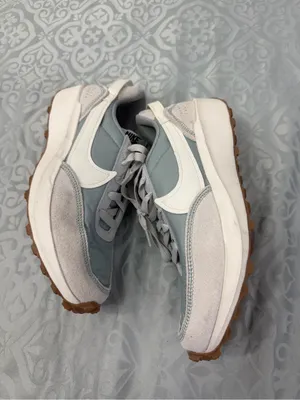 Nike Women's Pale Blue and White Retro Runner Sneaker thumbnail 2