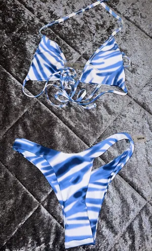 SheIn Blue Bikini thumbnail 3