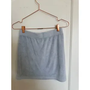 Tna Aritzia Terry Cloth Mini Skirt‎ Womens Small Light Blue Elastic Waist Plush thumbnail 6