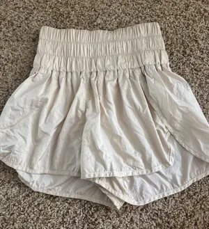 FREE PEOPLE cream shorts thumbnail 1