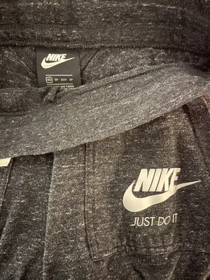 Women’s Joggers thumbnail 3