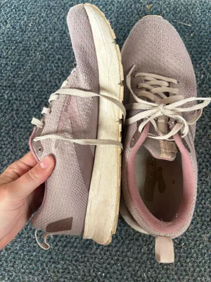 Brooks Running Shoes thumbnail 2