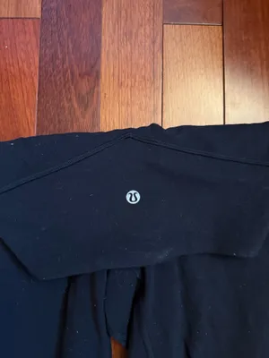 Lululemon Align Joggers thumbnail 3