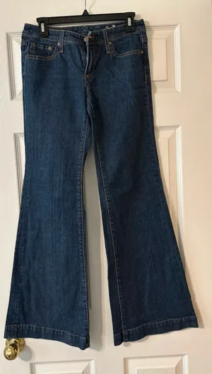 7 For All Mankind Seven7 wide leg Dark Blue Flare Jeans are a size 28. thumbnail 1