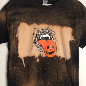 Gildan Halloween‎ bleached lips and pumpkin tongue T-shirt size medium thumbnail 2