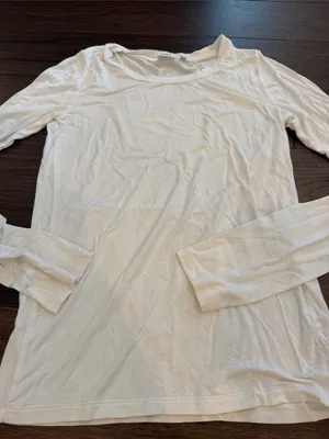 Wilfred White Long-Sleeve Crewneck Tee Size Small - C11-283 thumbnail 4