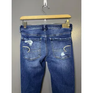 American Eagle Outfitters Jeans Womens 6 Medium Wash Jegging Crop Distressed thumbnail 5