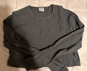 Gymshark Top thumbnail 1