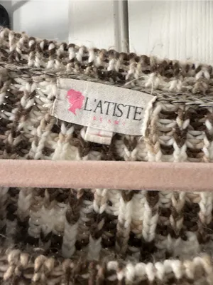 L'ATISTE Outfit with Cozy Neutral Marled Knit Sweater Large and Knit Shorts Small- Women thumbnail 4