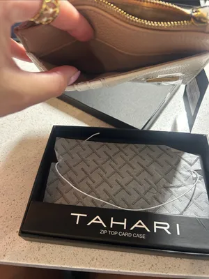 Tahari Cream and Tan Zip Card Case with Gold Accent thumbnail 7