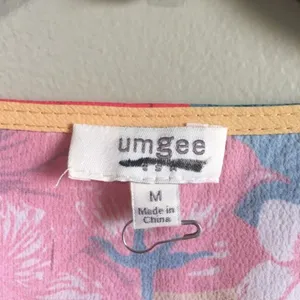 NWOT Umgee medium bright and breezy tunic‎ thumbnail 4