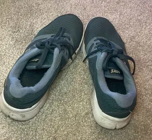 Nike running shoes steal blue laceup size 5 youth thumbnail 9