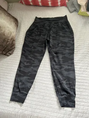 Athleta Salutation camo, gray, black jogger nylon comfy high rise pants L thumbnail 11