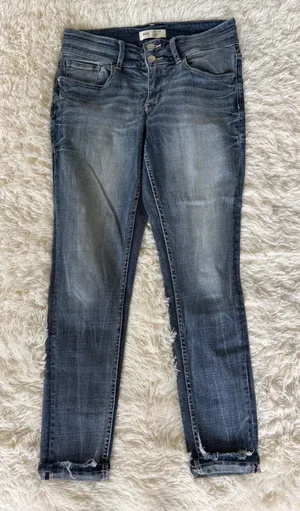 BKE Payton Universal Fit Mid-Rise Skinny Jeans Size 28 Distressed Hem‎ Denim thumbnail 1