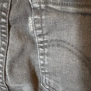 Levi's 726 Flare Black Denim Jeans‎ Size 27 thumbnail 6