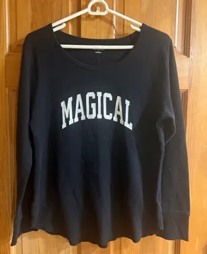 Old Navy magical thermal long sleeve shirt size large. thumbnail 1