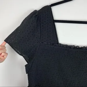 Torrid Sz 3X Black Square Neck Smocked Eyelet Peplum Top Short Sleeve thumbnail 7