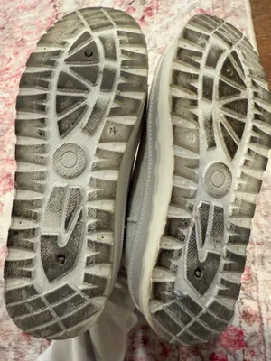 White platform winter boots Size 7.5 thumbnail 7