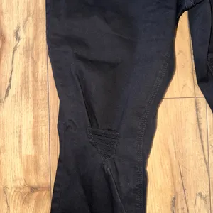 Black old navy jeans thumbnail 2