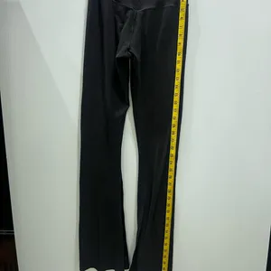 Offline by Aerie Black High-Waisted wider Leggings size Medium thumbnail 2