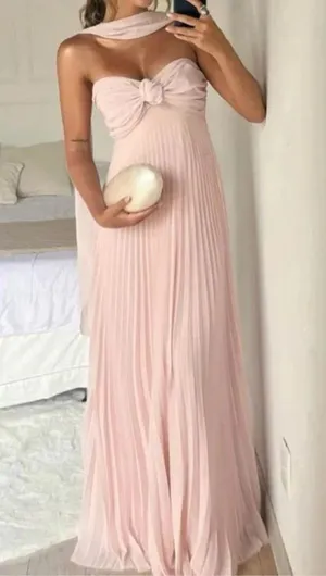 Prom/ Bridesmaid dress Pink Size 4 thumbnail 1