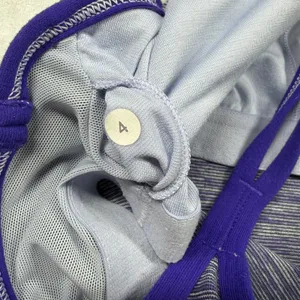 Lululemon Power Y Tank Top Women’s Size 4 Purple Gray Stripe Built In Bra thumbnail 4